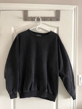Unisex Classic Black Crewneck Sweater